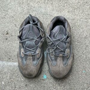 Yeezy 500